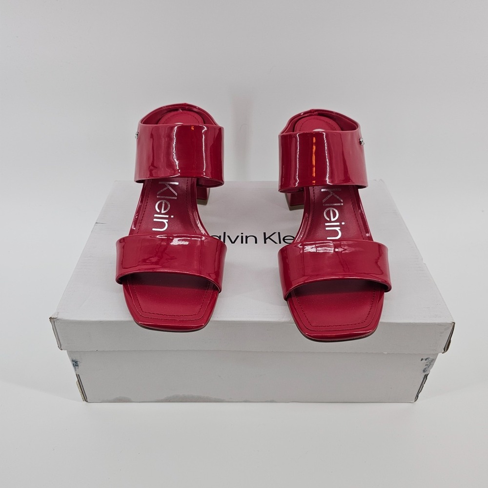 NIB Women's Calvin Klein Henna Heels Block Heel Red Size 8M